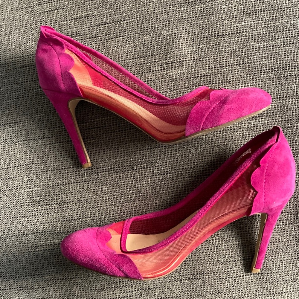Alexander McQueen Pink orchid suede scalloped mesh heels 38 8 - Picture 1 of 9